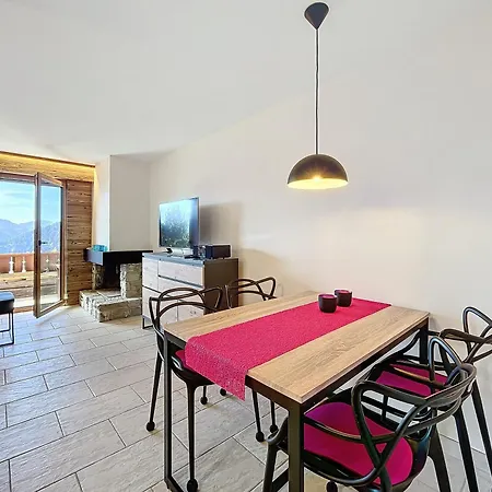 Crescendo 209 Apartment