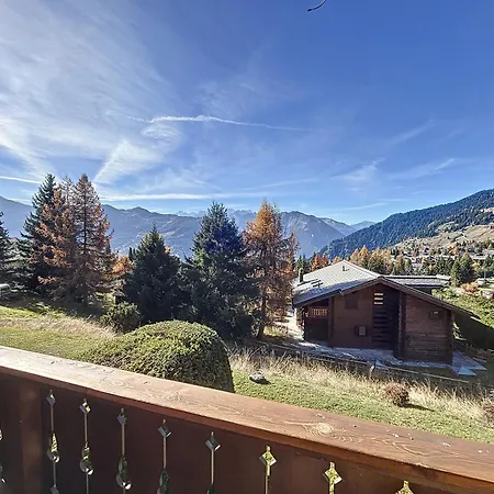 Crescendo 209 アパート *